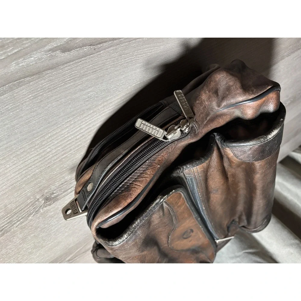 Avenues in America Mens Brown Leather Briefcase Laptop Bag Distressed Vintage